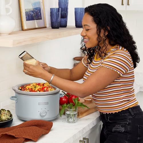 4.5 Quart Manual Slow Cooker – Macaroon Blue - Curated Catalog H8 RK